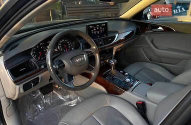 Седан Audi A6 2013 в 