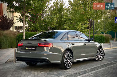 Седан Audi A6 2016 в 