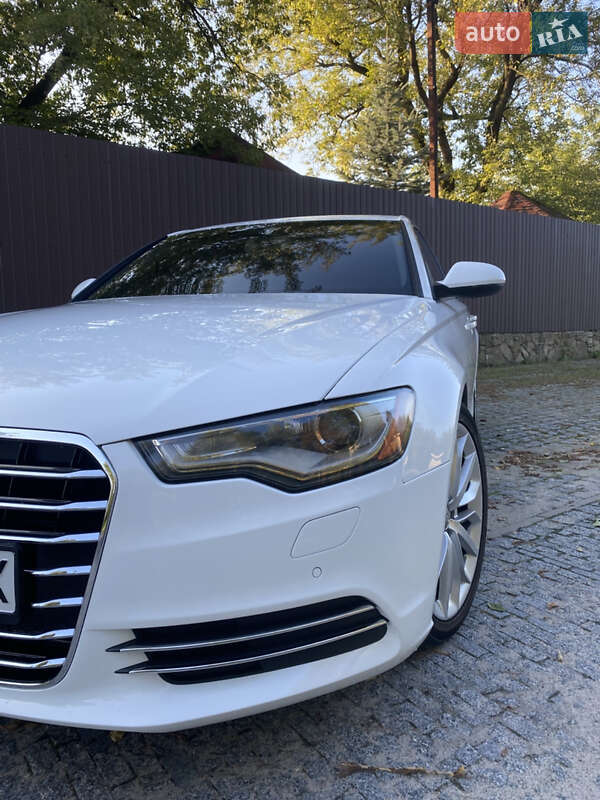 Седан Audi A6 2012 в Львове