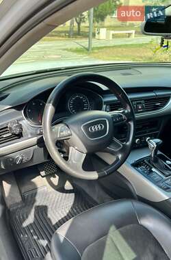 Седан Audi A6 2012 в 