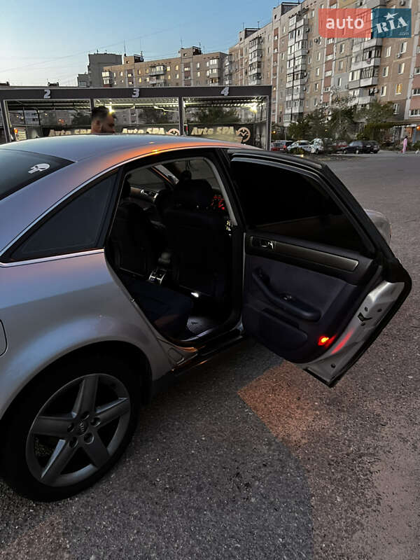 Седан Audi A6 1998 в Запорожье
