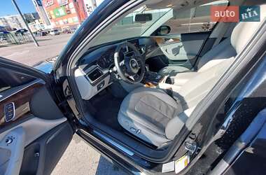 Седан Audi A6 2015 в 