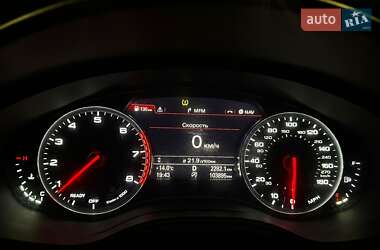 Седан Audi A6 2015 в 