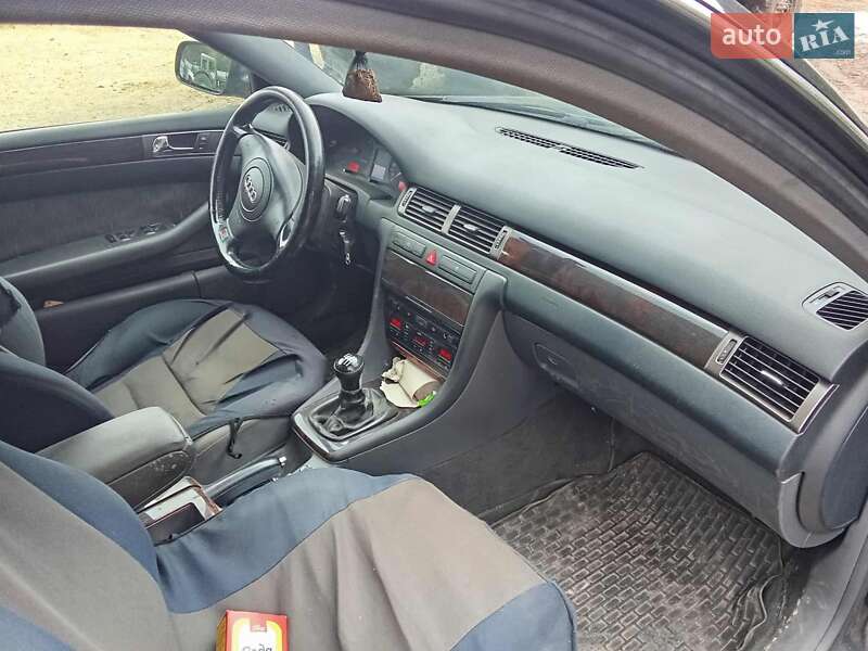 Седан Audi A6 2000 в Тисмениці