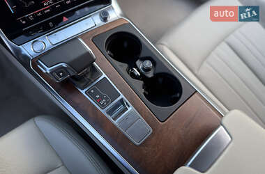 Седан Audi A6 2018 в 