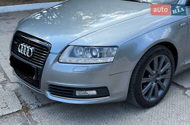 Седан Audi A6 2010 в 