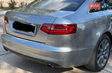 Седан Audi A6 2010 в 