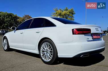 Седан Audi A6 2015 в 