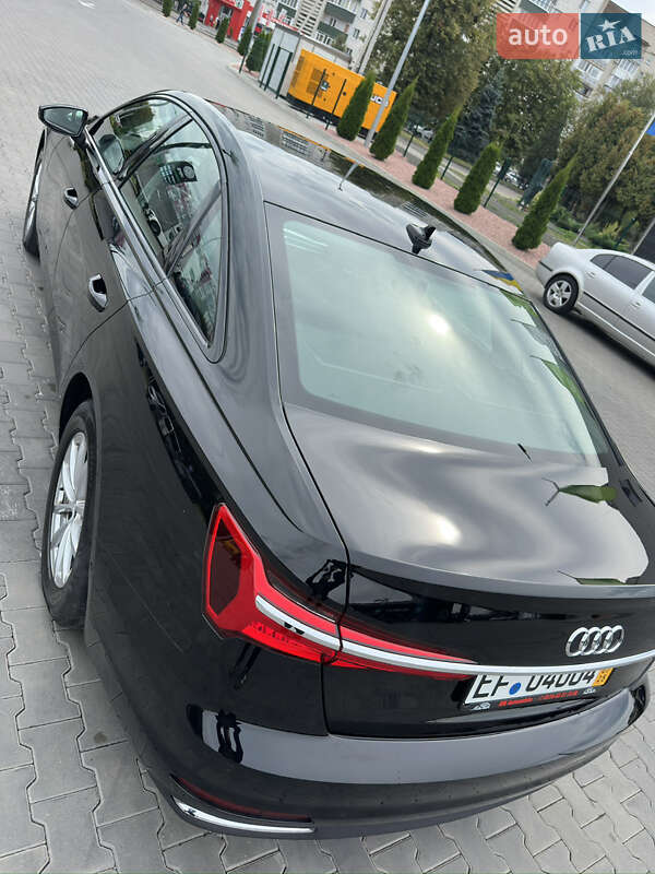 Седан Audi A6 2019 в Луцке