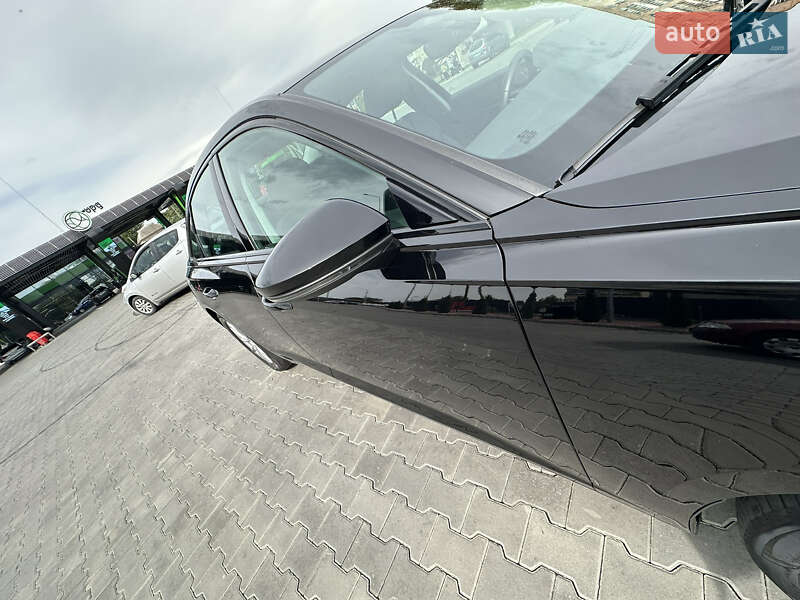Седан Audi A6 2019 в Луцке