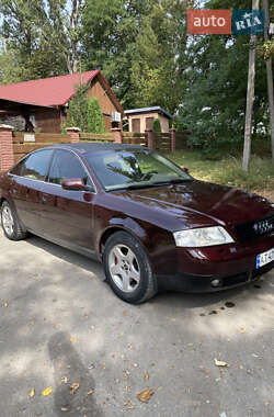 Седан Audi A6 2001 в 