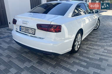 Седан Audi A6 2015 в 