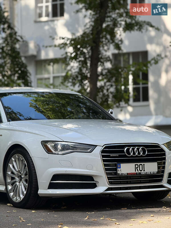 Седан Audi A6 2015 в Киеве
