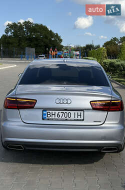 Седан Audi A6 2015 в 