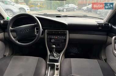 Универсал Audi A6 1996 в 