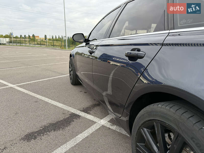 Седан Audi A6 2012 в Рівному