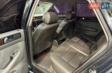 Седан Audi A6 2002 в 
