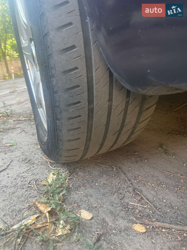 Седан Audi A6 2003 в Днепре
