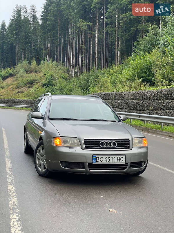Универсал Audi A6 2004 в Сходнице