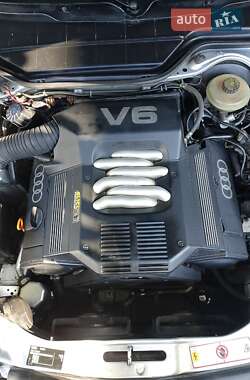 Универсал Audi A6 1997 в Иванковичах