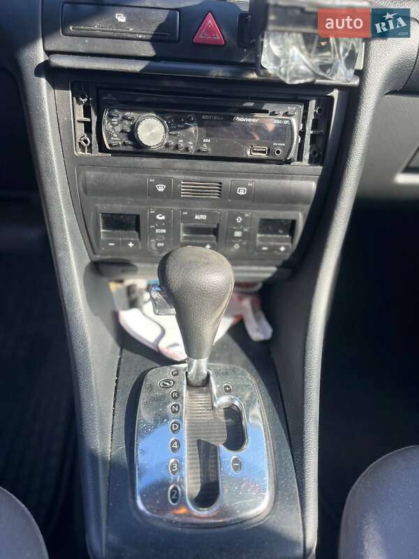 Седан Audi A6 2000 в Белой Церкви