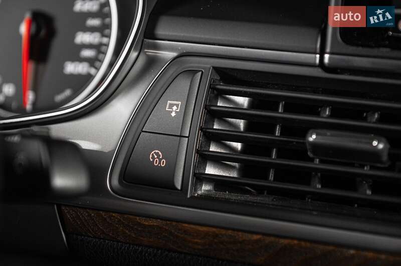 Седан Audi A6 2016 в Одессе