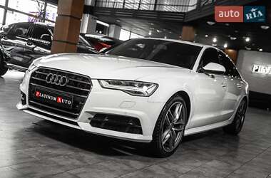 Седан Audi A6 2016 в 