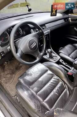 Седан Audi A6 2002 в 