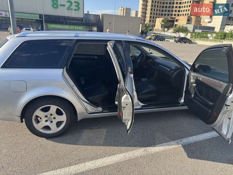 Универсал Audi A6 1999 в Киеве