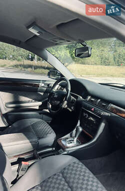 Седан Audi A6 2001 в 