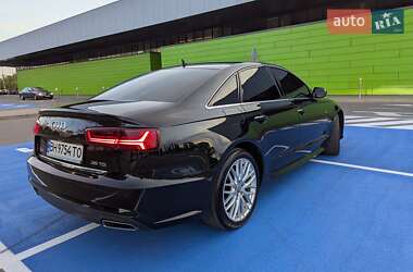 Седан Audi A6 2018 в 