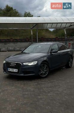 Седан Audi A6 2011 в Ровно