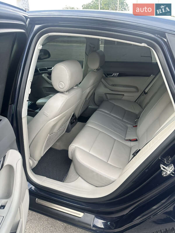 Седан Audi A6 2010 в Миргороді