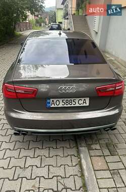 Седан Audi A6 2011 в 