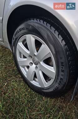 Універсал Audi A6 2004 в 