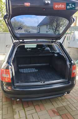 Универсал Audi A6 2003 в 