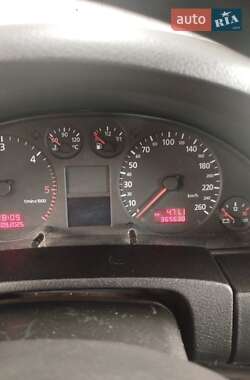 Седан Audi A6 2001 в  фото 8 Седан Audi A6 2001 в