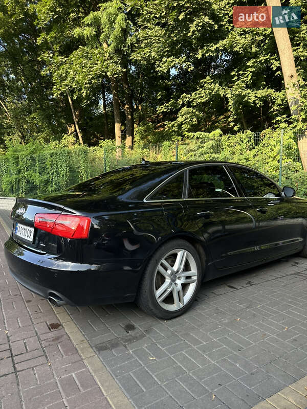 Седан Audi A6 2014 в Києві