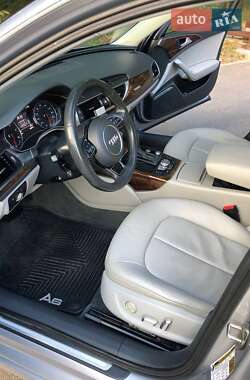 Седан Audi A6 2015 в 