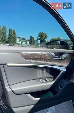 Седан Audi A6 2020 в 
