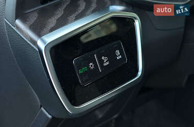 Седан Audi A6 2019 в 