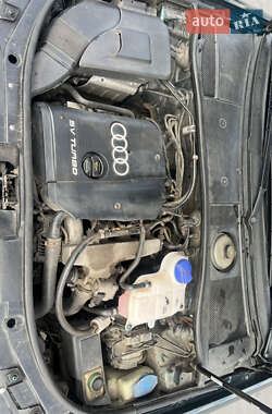 Седан Audi A6 1997 в Каменском