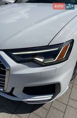 Седан Audi A6 2019 в 