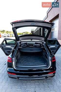 Універсал Audi A6 2021 в 
