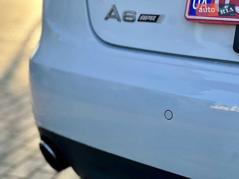 Седан Audi A6 2013 в Ровно