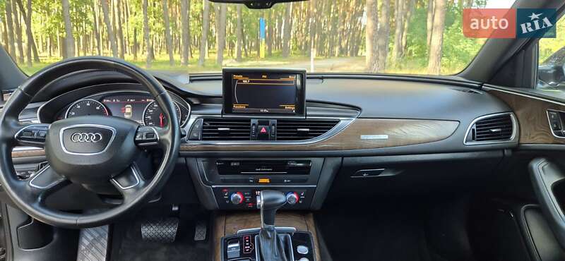 Седан Audi A6 2012 в Дубні