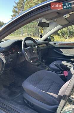 Универсал Audi A6 2001 в 