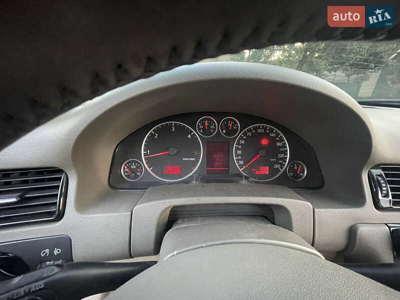 Універсал Audi A6 2003 в Кривому Розі