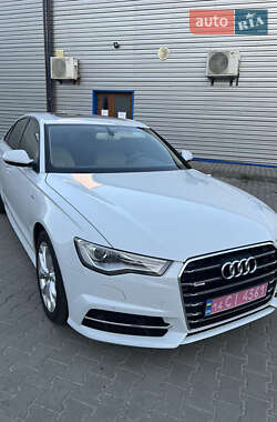 Седан Audi A6 2016 в 