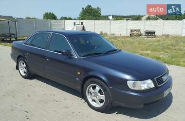 Седан Audi A6 1995 в  фото 6 Седан Audi A6 1995 в